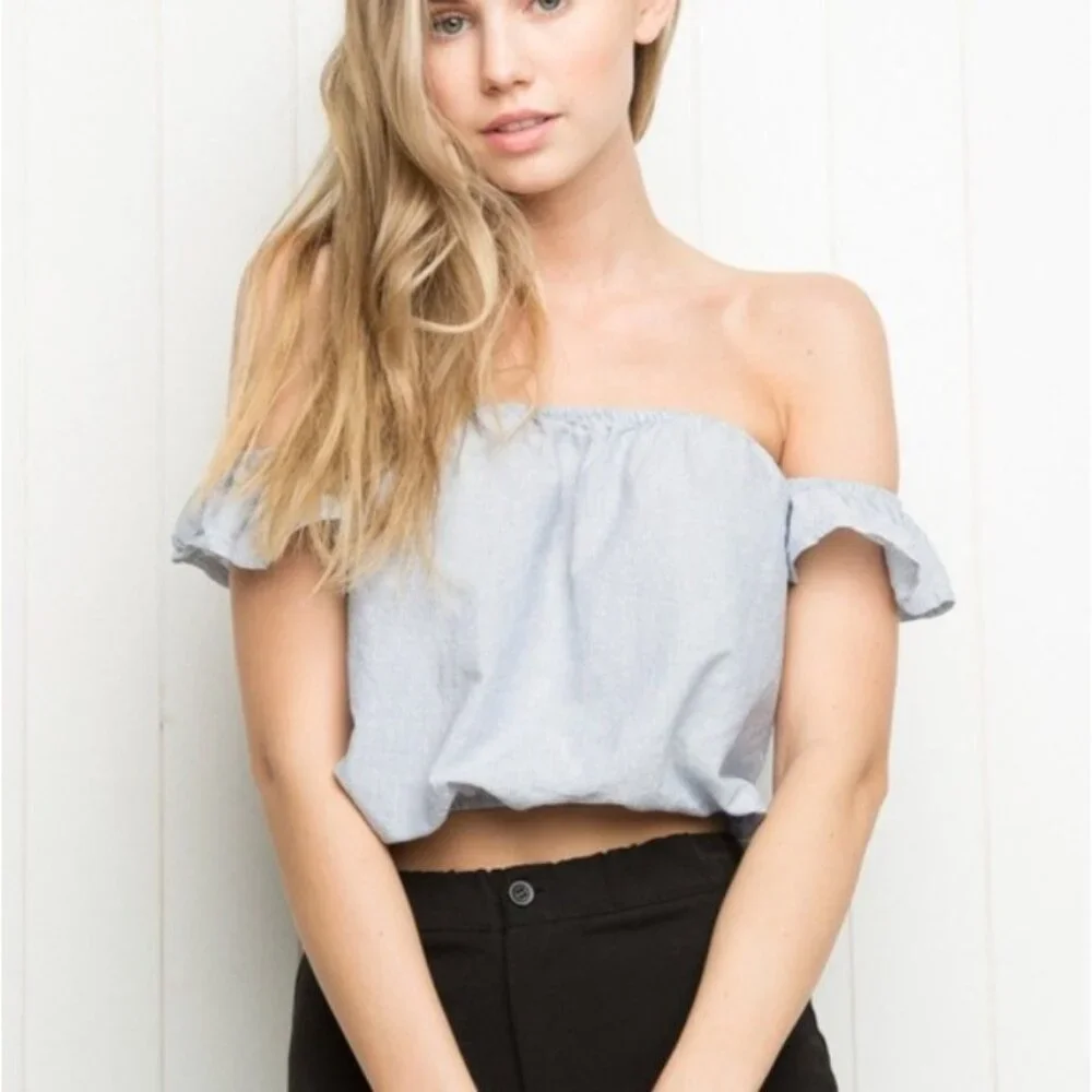 Brandy Melville Off The Shoulder Crop Top One Size Blue White Striped Beach Boho - Picture 1 of 16